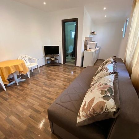 Apartmani Lala 2 Canj Luaran gambar